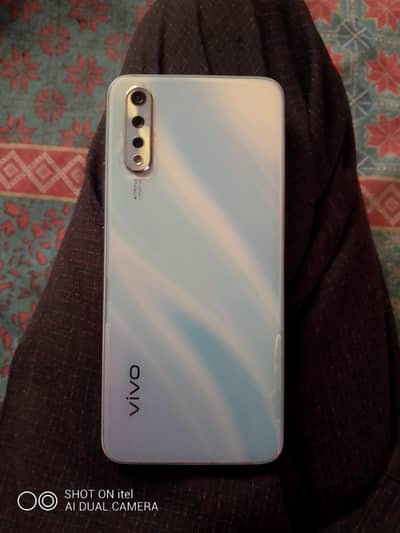Vivo s1