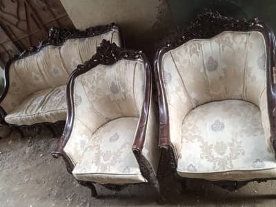 5 seater sofa kapra new ha  polish almost new ha