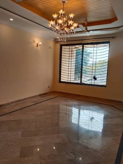 Affordable Upper Portion Of 14 Marla Is Available For Rent