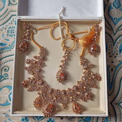 bridal set same like bew just use 1 time