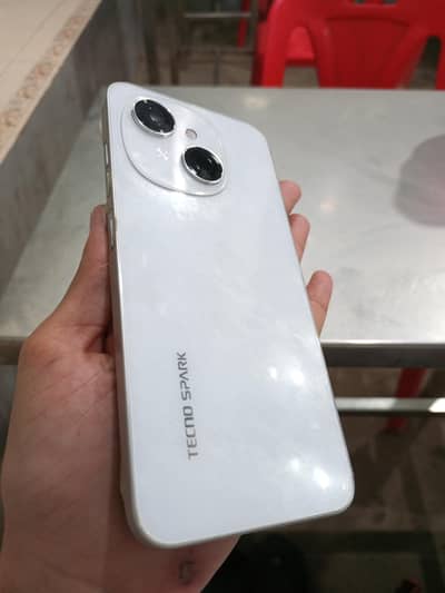 argent sell tecno  spark go1 4gb 64gb all ok 03363035466