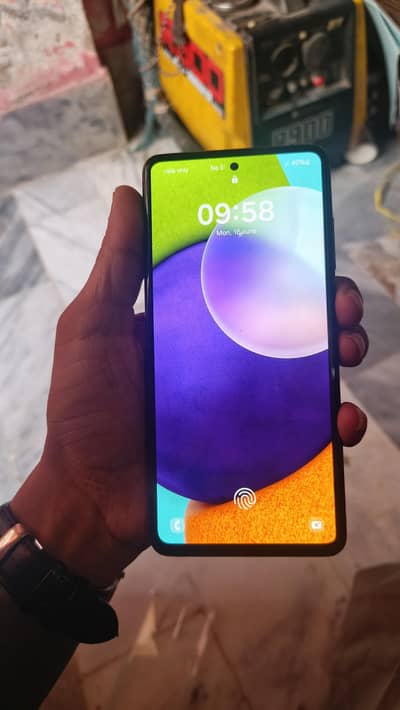 samsung A52 8gb rom 128gb memory only set and charger hai