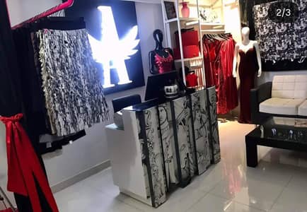 Boutique cash/check out counter with leather chair