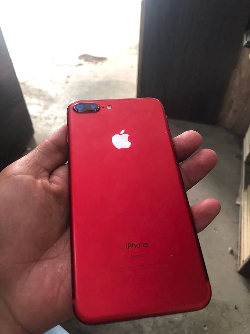 iPhone 7 Plus 0