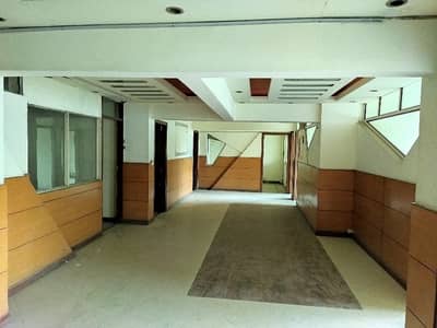 4500 Square Feet Office Is Available In Shahra-E-Faisal