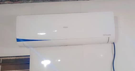 Haier 1.5 Ton DC inverter