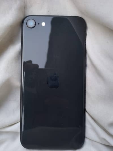Iphone SE 2020 Dual sim pta urgent sale whatsapp number 03124734134