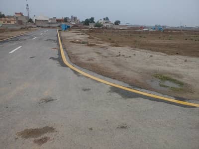 Good Investment At Beautiful Corner Location 6 Marla Plot For Sale