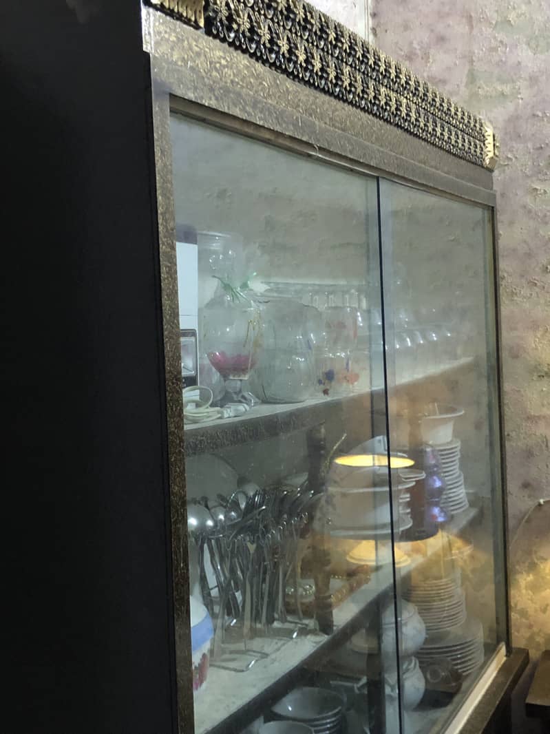 King size bed side table, dressing & showcase 4