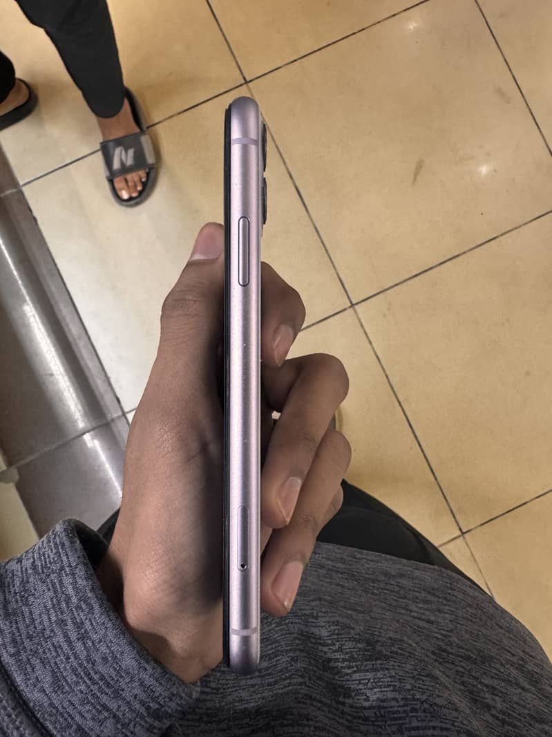 Apple iPhone 11 1