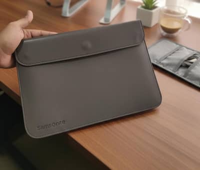 Samsonite imported laptop sleeve