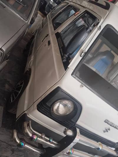 bolan carry for sel modol 1988 contect Kamran Khan. 03000634075