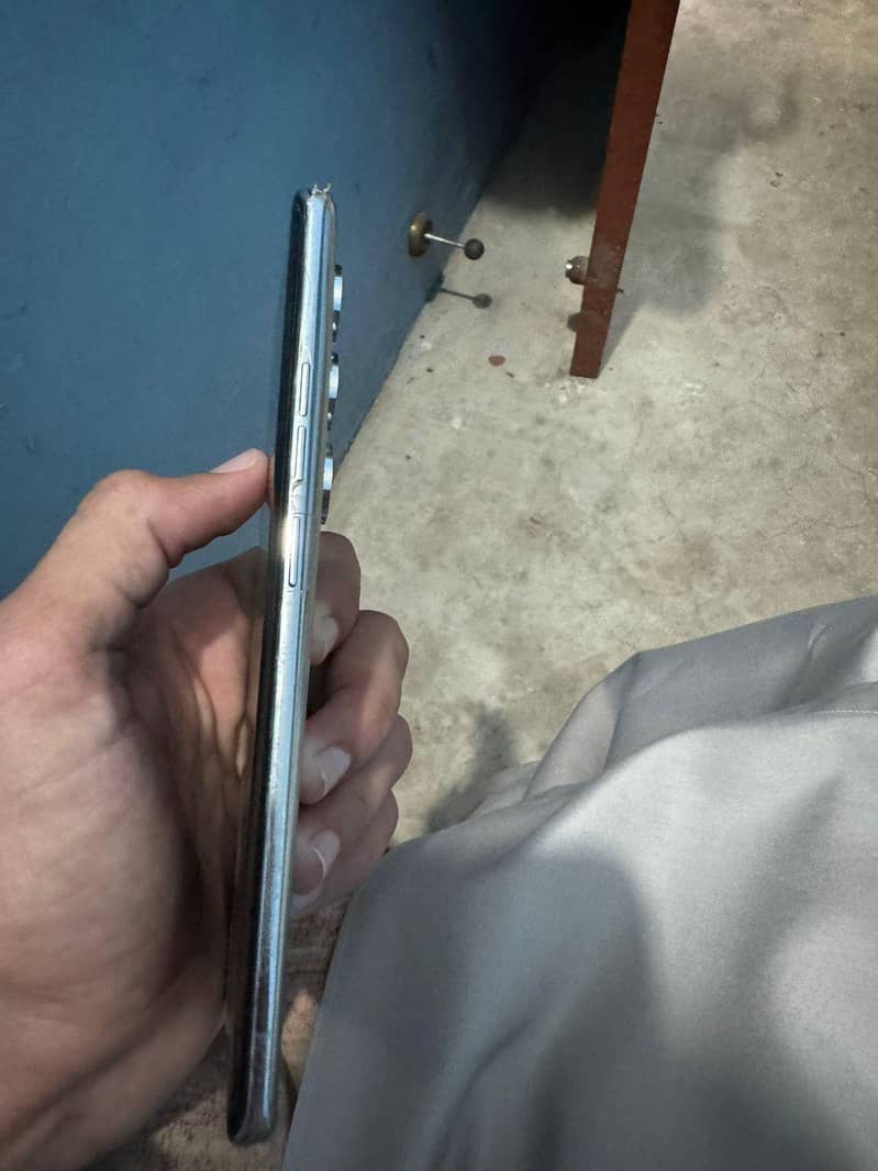 Tecno camon 40 pro 2