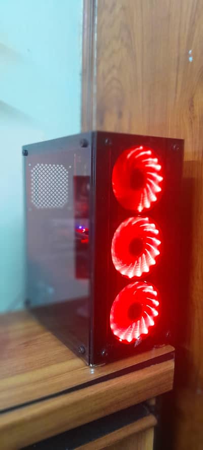 New omen core i5 4th gen 8gbram ddr3 amd rad3on rx 560 4gb graphic car