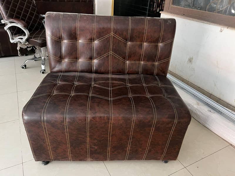 Office sofa 0