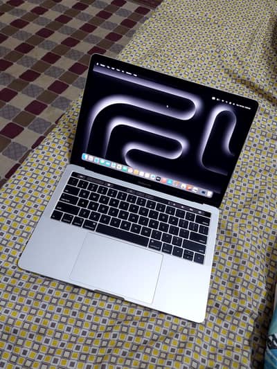 Macbook Pro 2018 touch bar