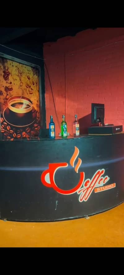 cafee and restaurant sale