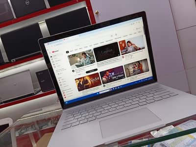 microsoft Surfacebook 2 core i5 7th gen 8/256 ssd