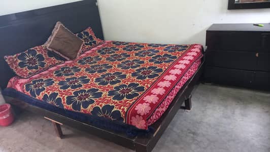 Bed wooden
