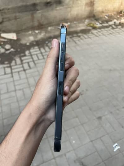 Iphone 12 pro max approved