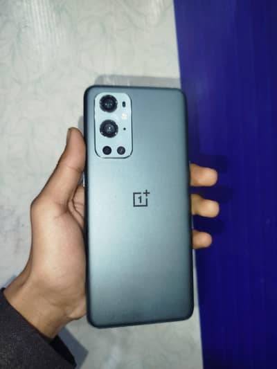 OnePlus 9 pro 12/256