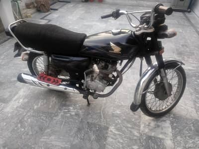honda 125 in ver good condition