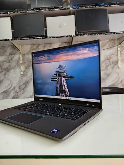 Alienware m16 R2 RTX 4060 | Ultra 7 | 240Hz QHD GAMING LAPTOP