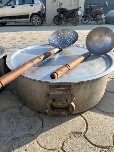 daig daigy patila patiley counter plates Sara saman