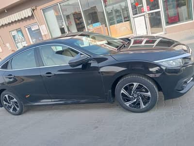 HONDA CIVIC 2018  ful option posh start