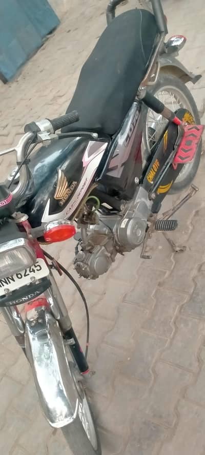 Honda CD 70cc 2008 model