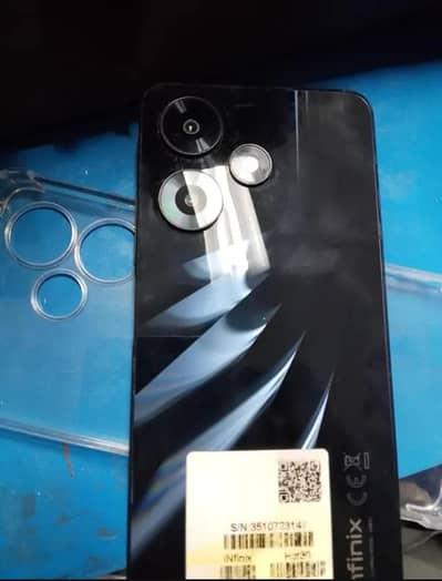 infinix hot 30 (8+8+-128)