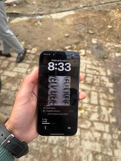 17 pro max brand new condit