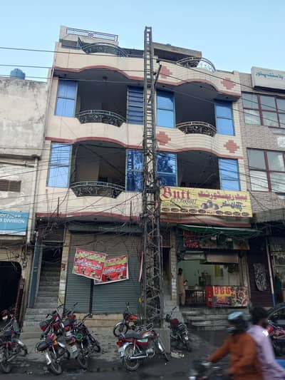 Boys Hostel for Rent – Weldon Boys Hostel, Naqsha Stop, Wahdat Road La