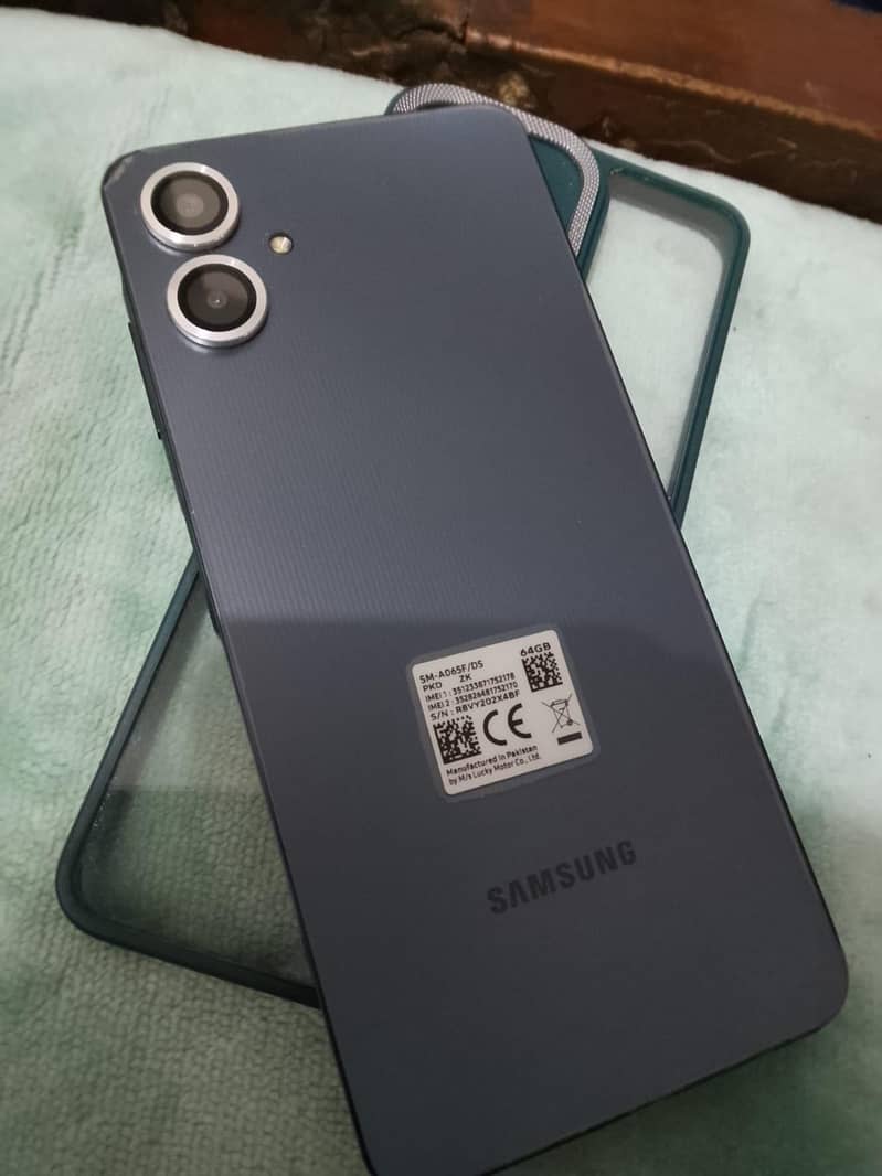 Samsung galaxy a06 1