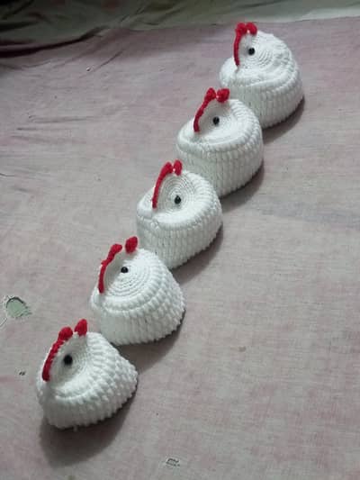 chiken decoration piece