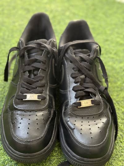 Nike Air Force 1 Triple Black – Like New