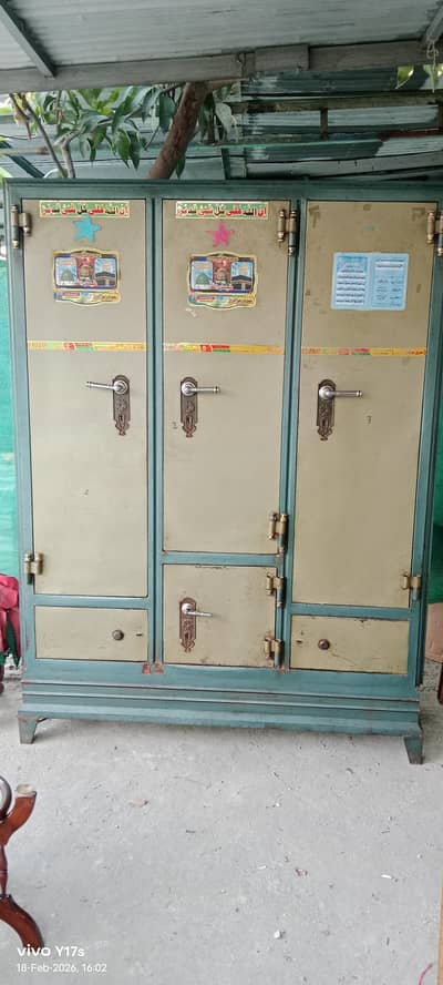 3 door iron almari