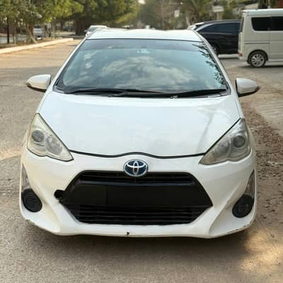 Toyota Aqua Family Used Car