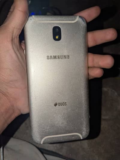 Samsung j7 pro