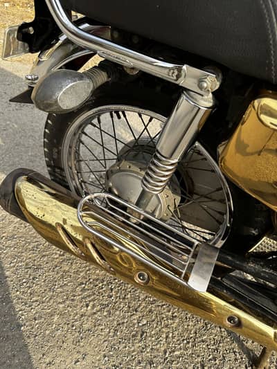 Honda CG 125 Special Edition Gold