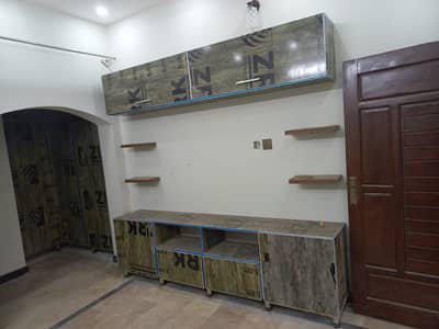 Brand new ground portion for rent palm city