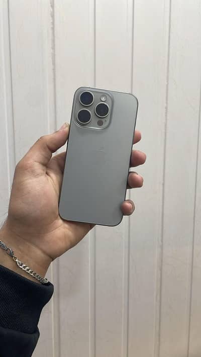 Iphone 15 pro|  Duel sim | 128GB | 88 battery health