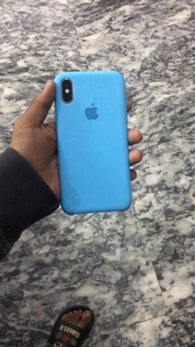 Urgent sale IPHONE XS