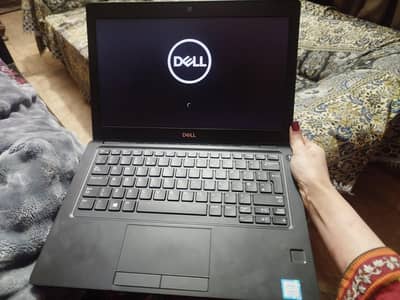 Dell latitude 5290 13 8th 8GB 128G 13 IN used