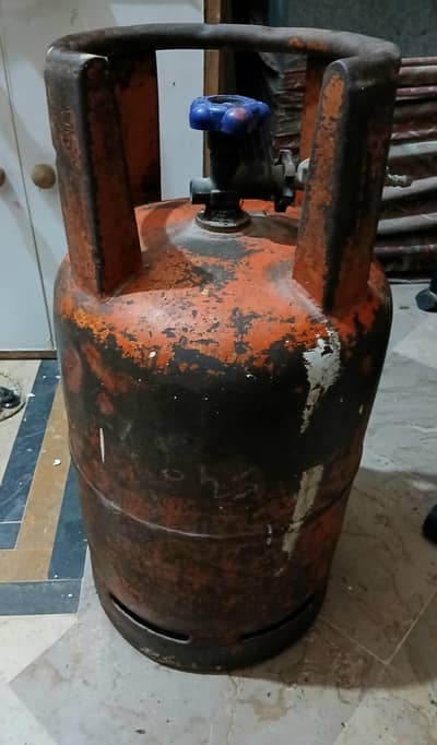 12 KG GAS CYLENDER