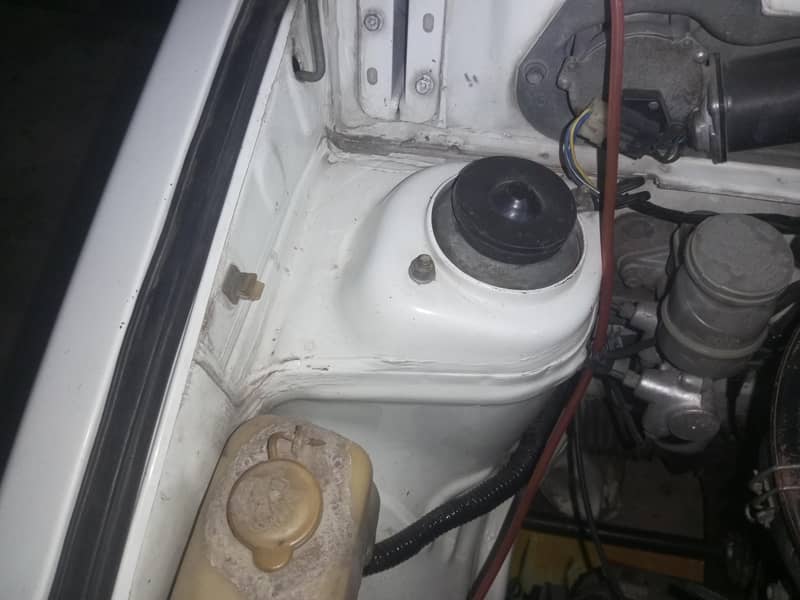 آگے سے بنایا ہوا ہے 6