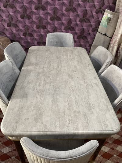 Modern Dining Table Set – 6 Chairs – brand new condition