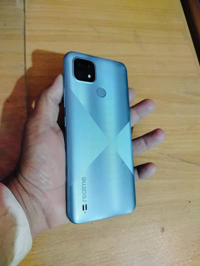 Realme C21 3GB RAM / 32 GB Memory Pta Approved Look like new phone