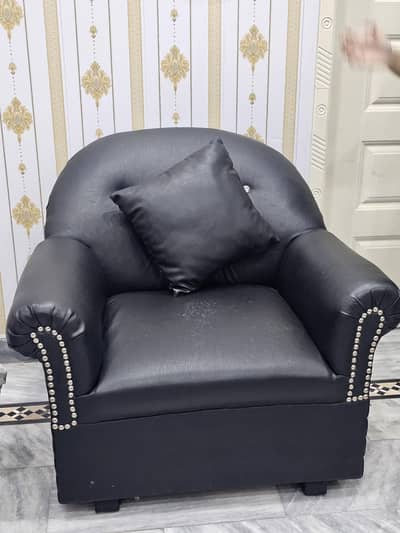 Black sofay