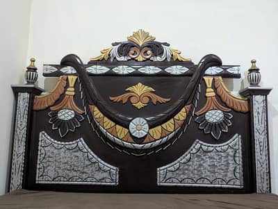 Bed with side tables argent for sale